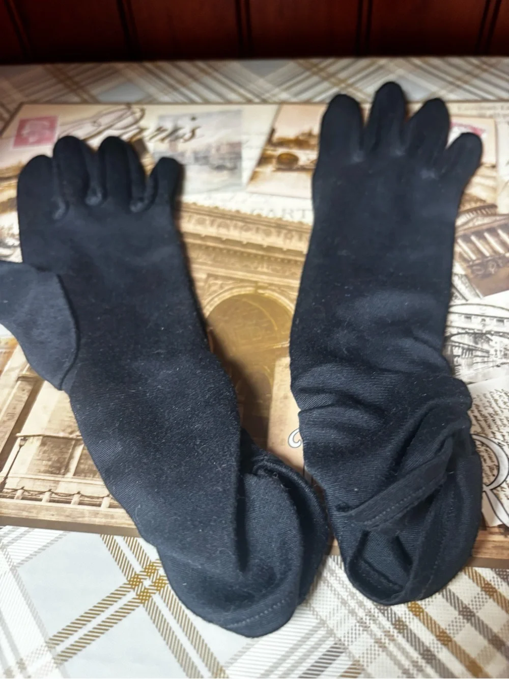 Vintage Black Nylon Gloves: Fownes Embraceable, Size 6-7.5